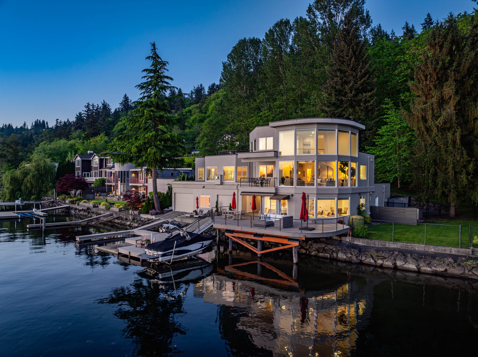 2007 E Lake Sammamish Pkwy NE Aerial Location